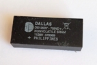 DS1250Y-70IND+ SRAM - емкостью 512кбт статическое ОЗУ с батарейкой